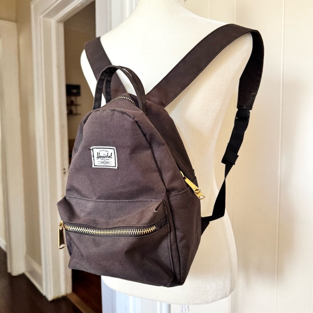 Herschel Supply Company Nova Mini Backpack | Hiking | Outdoors Bag | Charcoal
